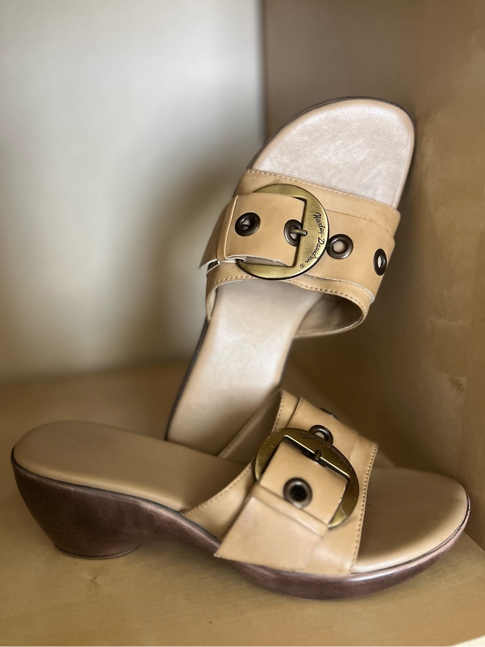 Harley-Davidson Tan Slide Heeled Sandals with Brass-Tone Buckle